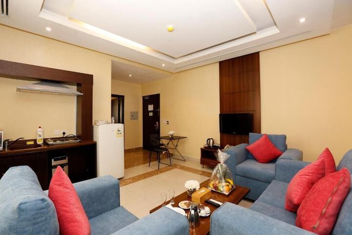 Room 15 of 25