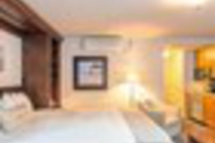 Room 20 of 279