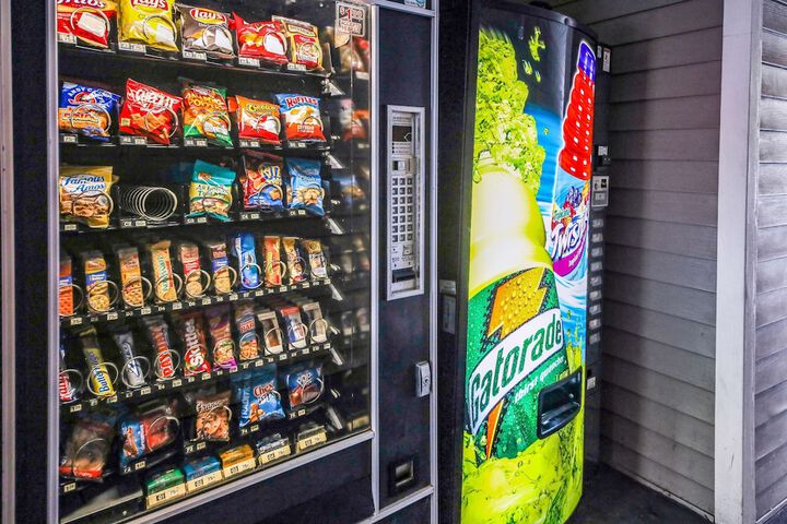Vending machine