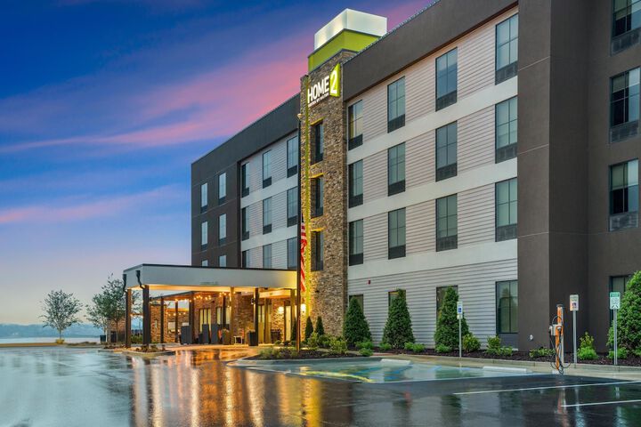 Hotel 43 of 43