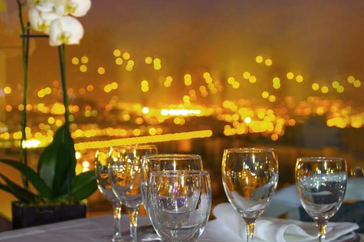 Dining Photos