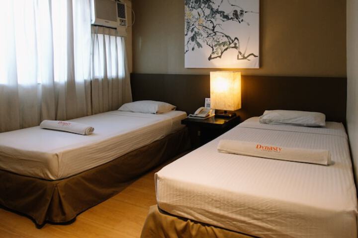 Room 49 of 158