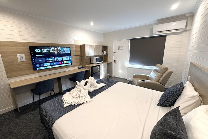Room 18 of 24