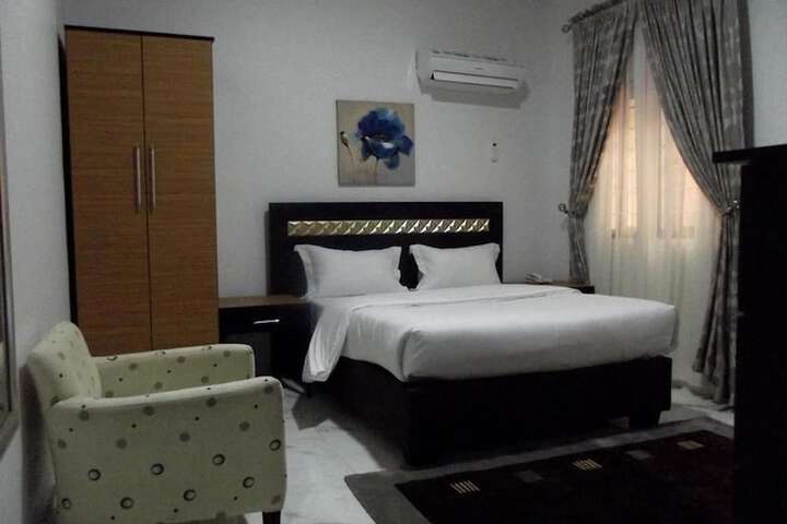 Perfect Havens at Emerald