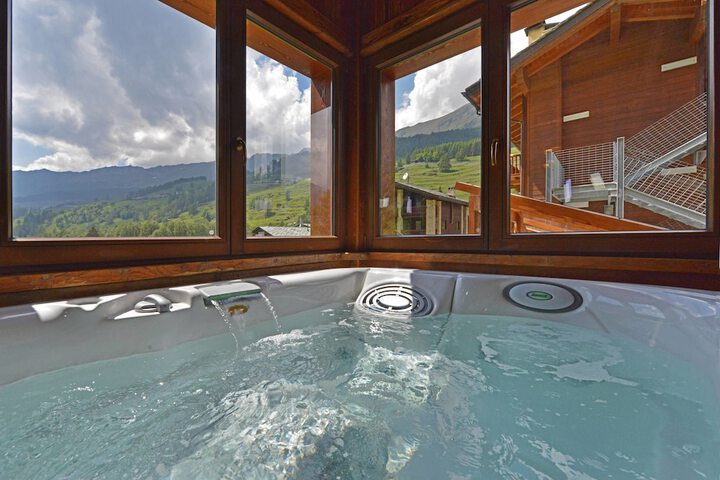 Spa 18 of 54
