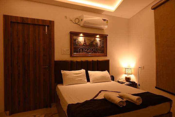 Room 42 of 86