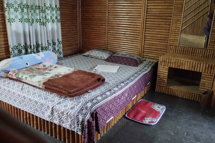 Room 13 of 59