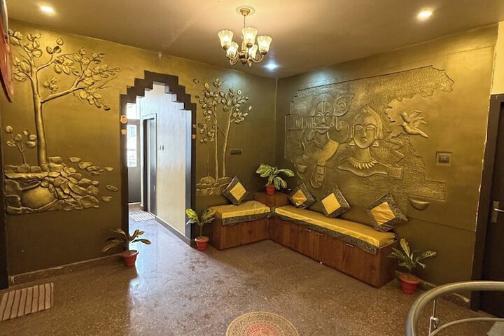 Hotel Interior 6 of 44