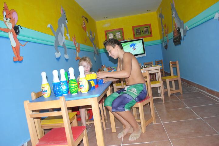 Childrens Activities 24 of 60