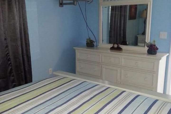 Room 7 of 89