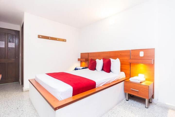 Room 18 of 37