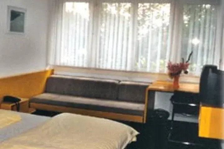 GARNI HOME