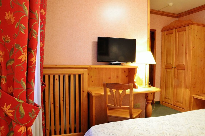 Room 15 of 47