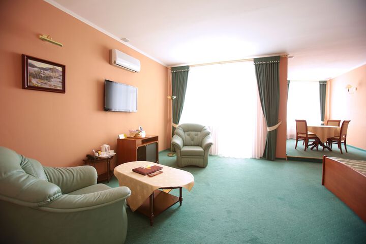 Room 22 of 60