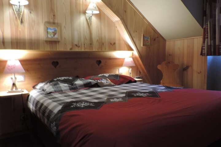 Room 19 of 81