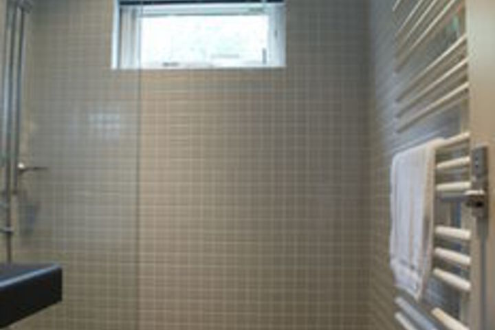Room 3 of 35