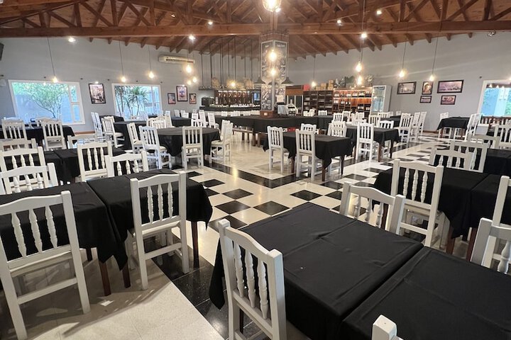 Dining 55 of 139