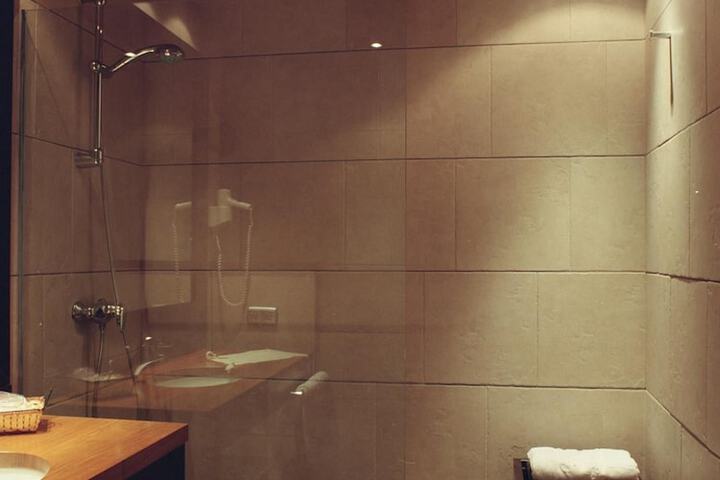 Bath Photo