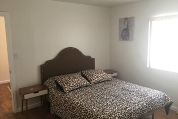 Room 105 of 117