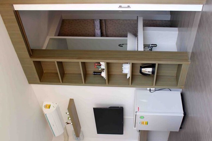 Room 7 of 52