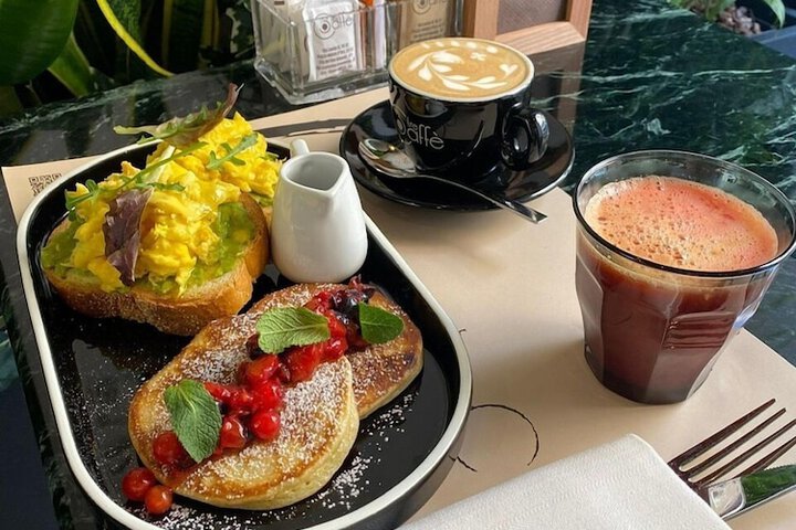 Breakfast/Coffee Service 38 of 40