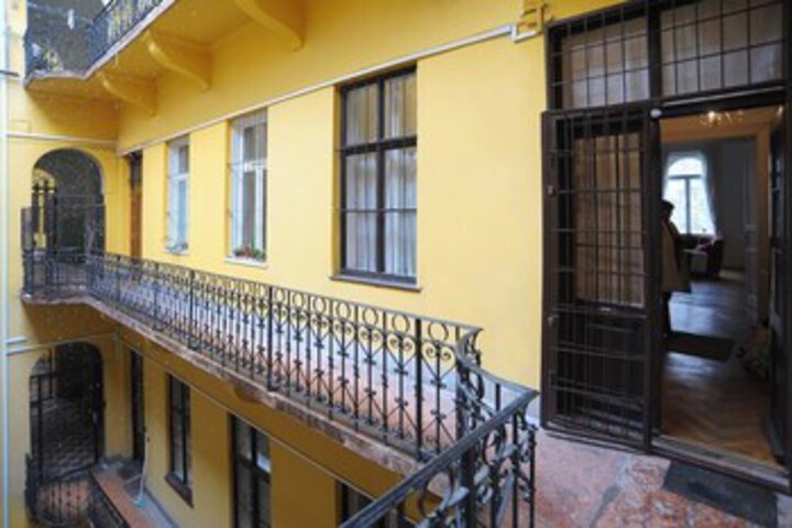 Terrace/Patio 12 of 12