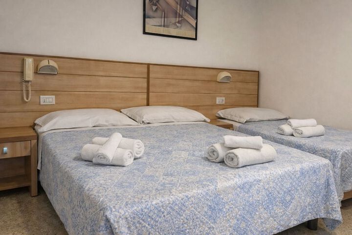 Room 8 of 45
