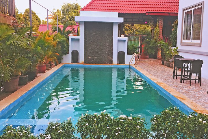 Pool 35 of 67