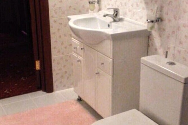 Room 30 of 57