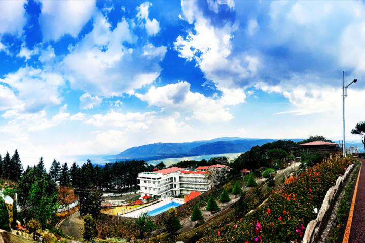 LA NICHOLAS - LAKE VIEW ( BY SUMMIT HOTELS)