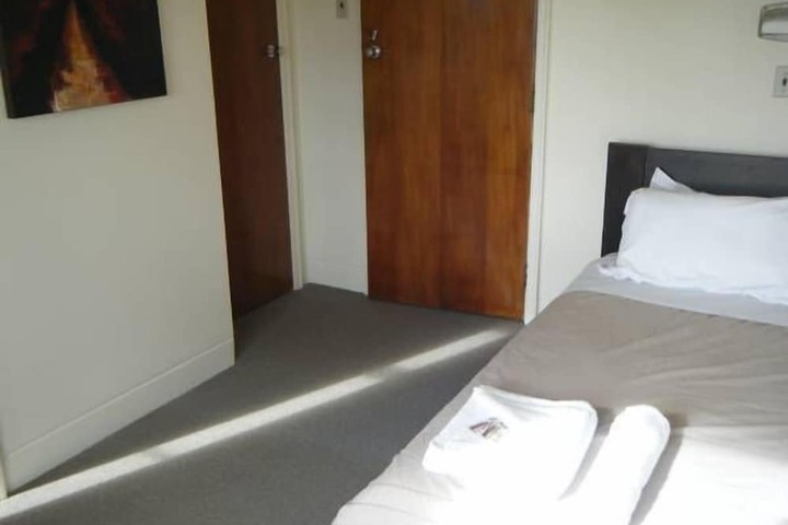 Room 21 of 51