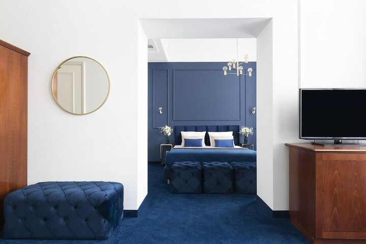 Room 27 of 55