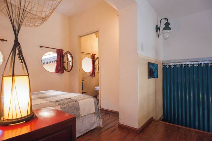 Room 49 of 278