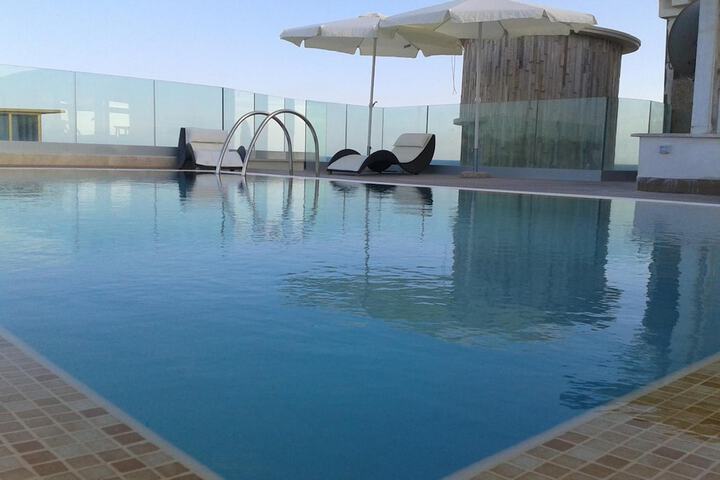 Pool 42 of 66