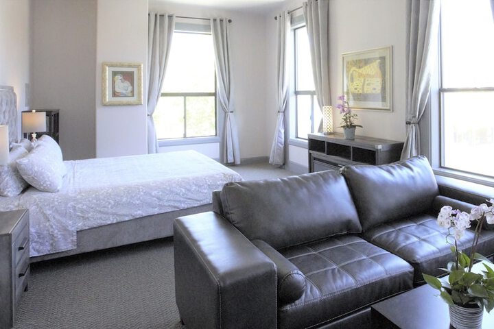 Room 22 of 48
