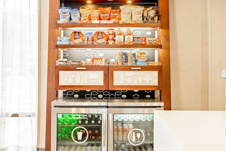 Snack bar