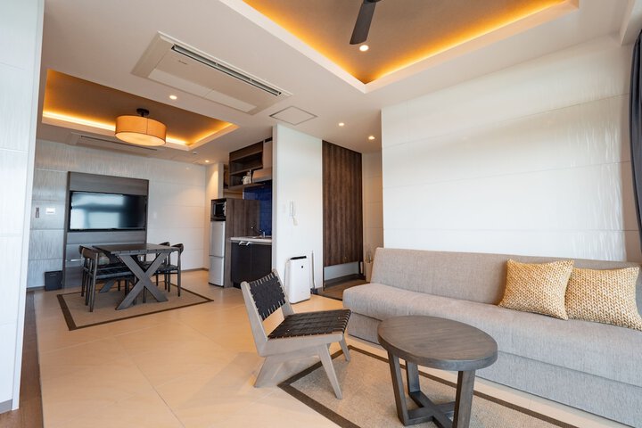 Room 43 of 90