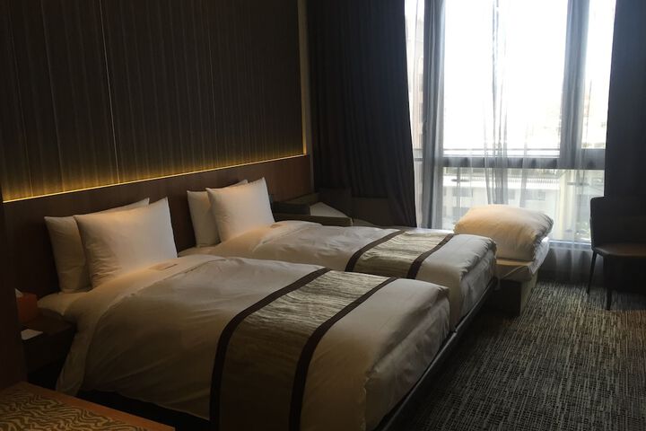 Room 19 of 46