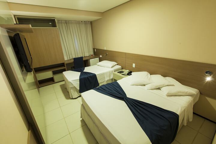 Room 15 of 50