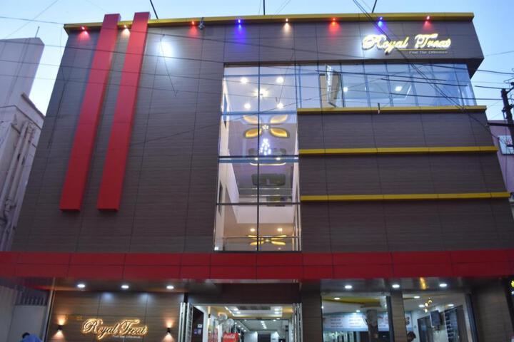 Hotel Royal Treat Kolhapur