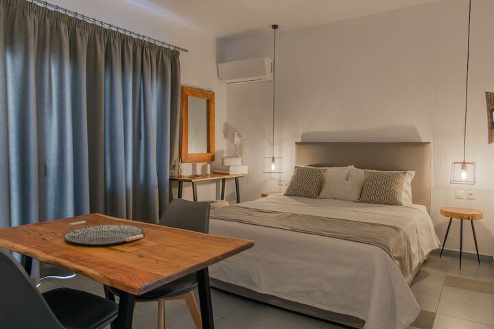 Room 9 of 39