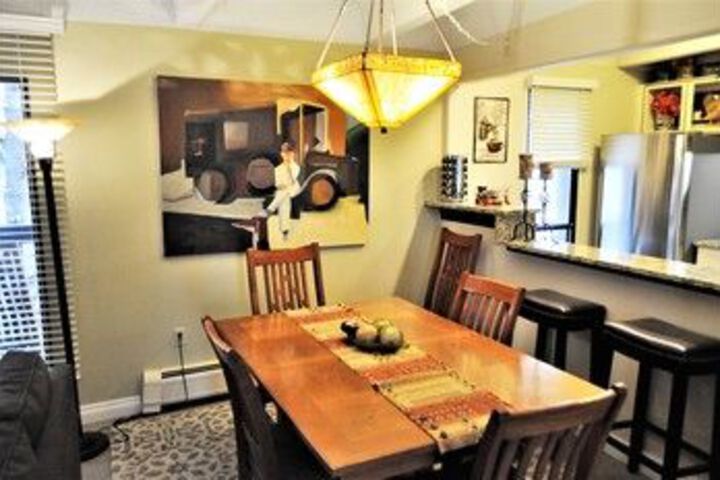 Room 115 of 195