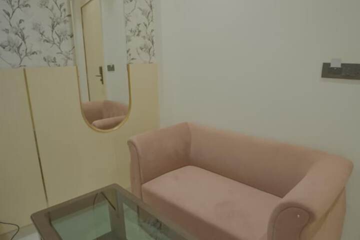 Room 14 of 61