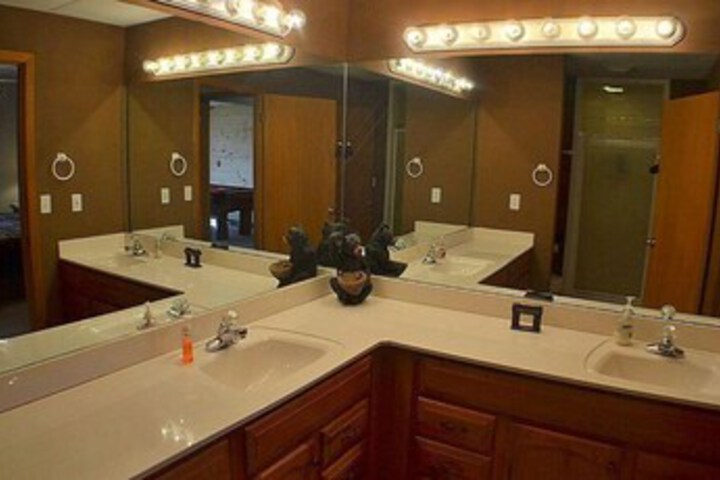 Room 10 of 47