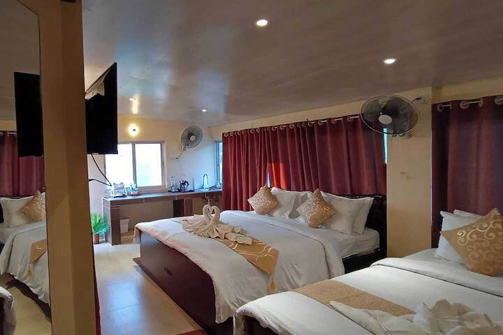 Room 5 of 26