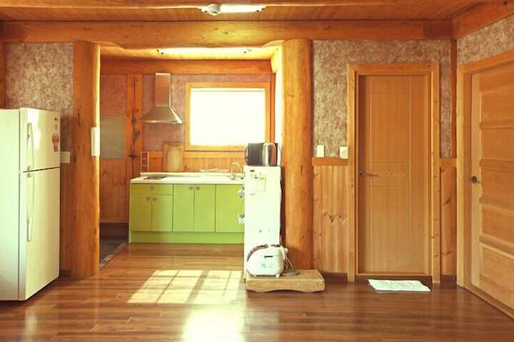 Room 30 of 50
