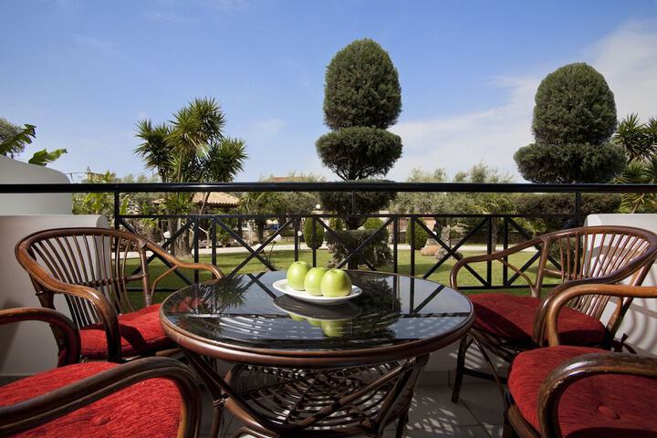 Terrace/Patio 56 of 57