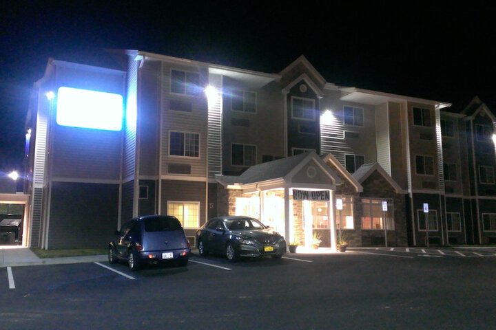 Hotel 33 of 33