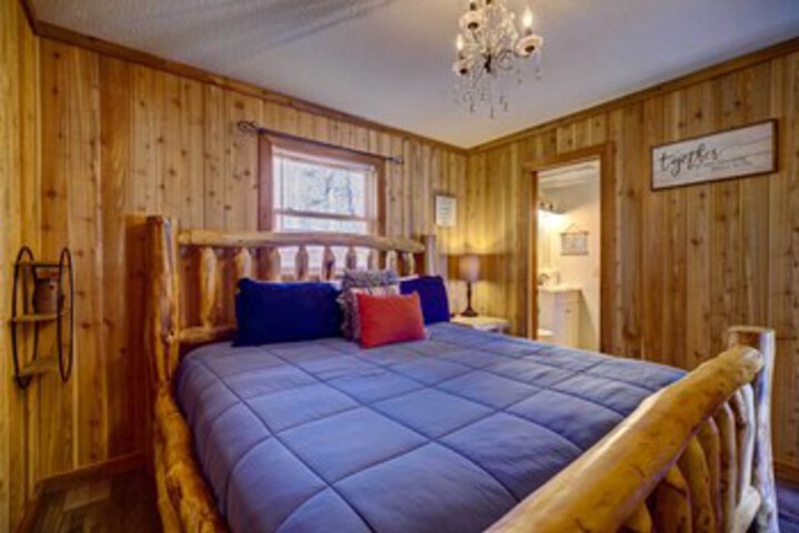 Room 18 of 24
