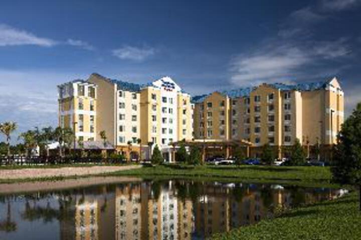 Fairfield Inn & Suites by Marriott Orlando at SeaWorld